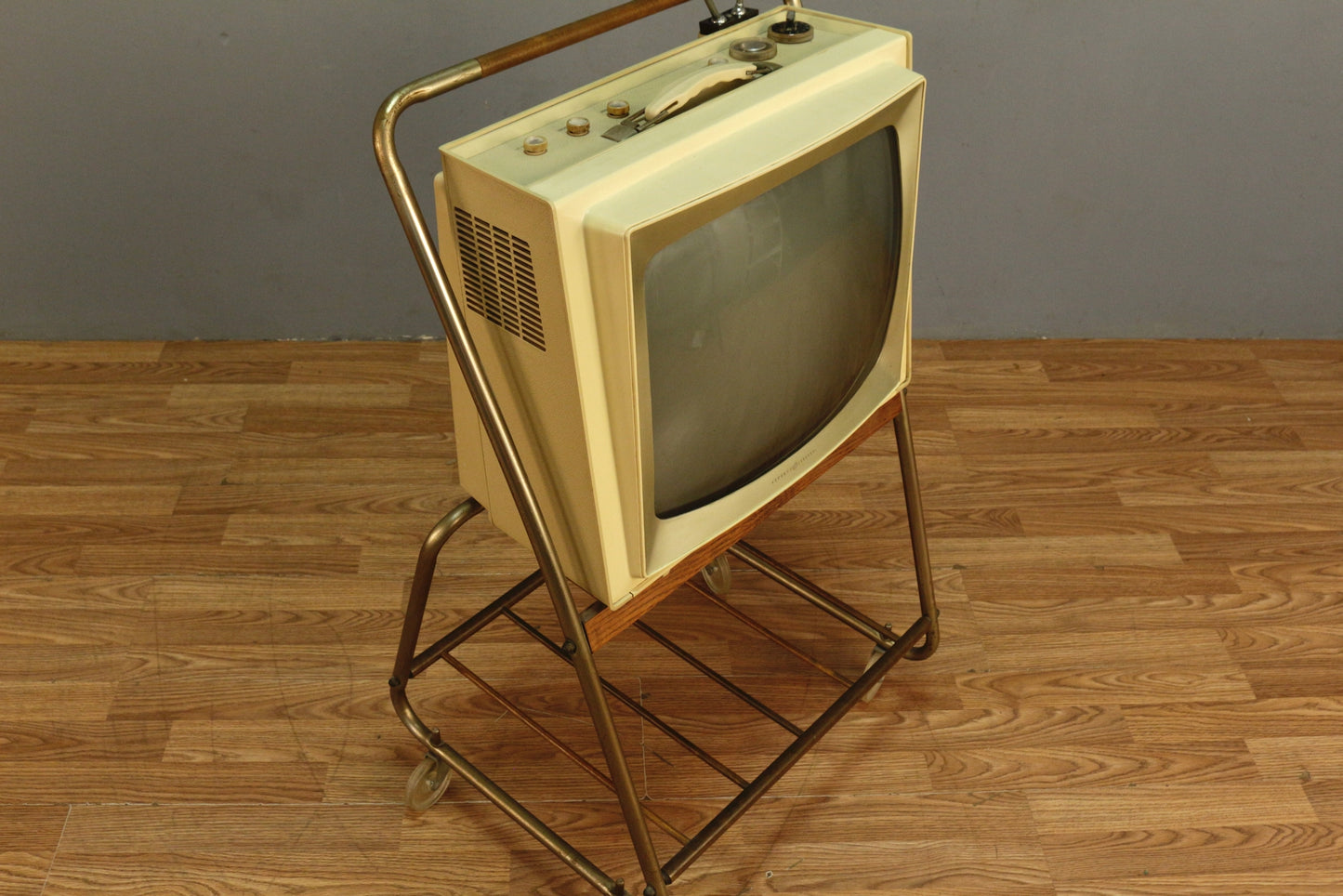 1970s General Electric Television With Stand - ONLINE ONLY