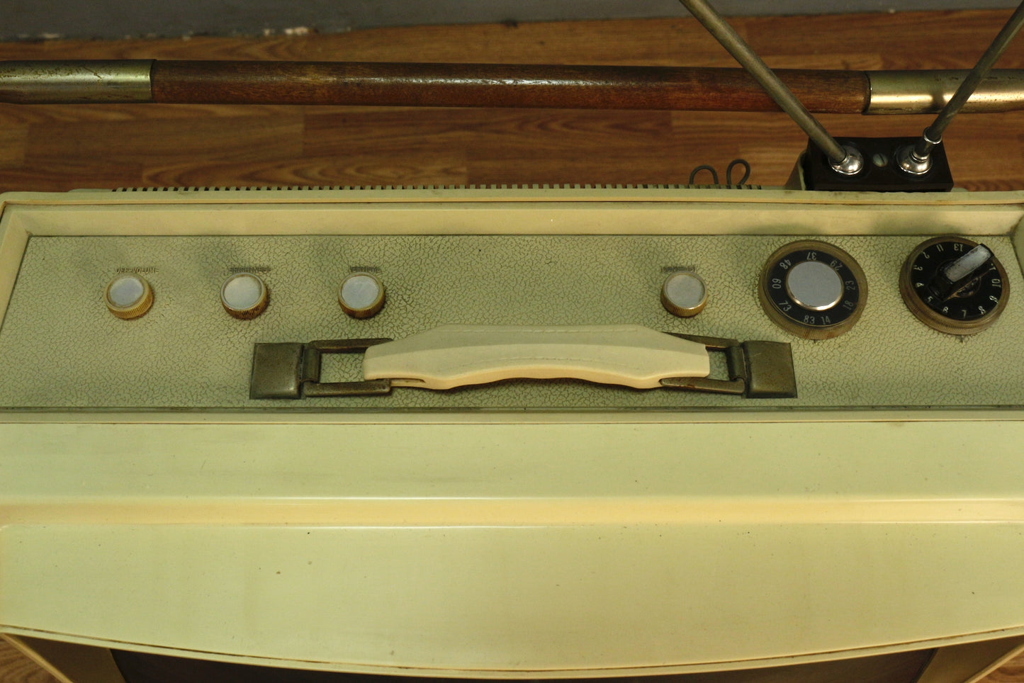1970s General Electric Television With Stand - ONLINE ONLY