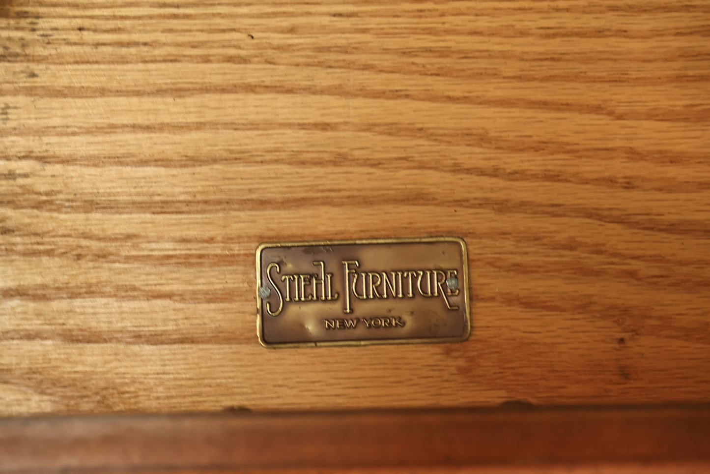 Hekman 1-Drawer End Table