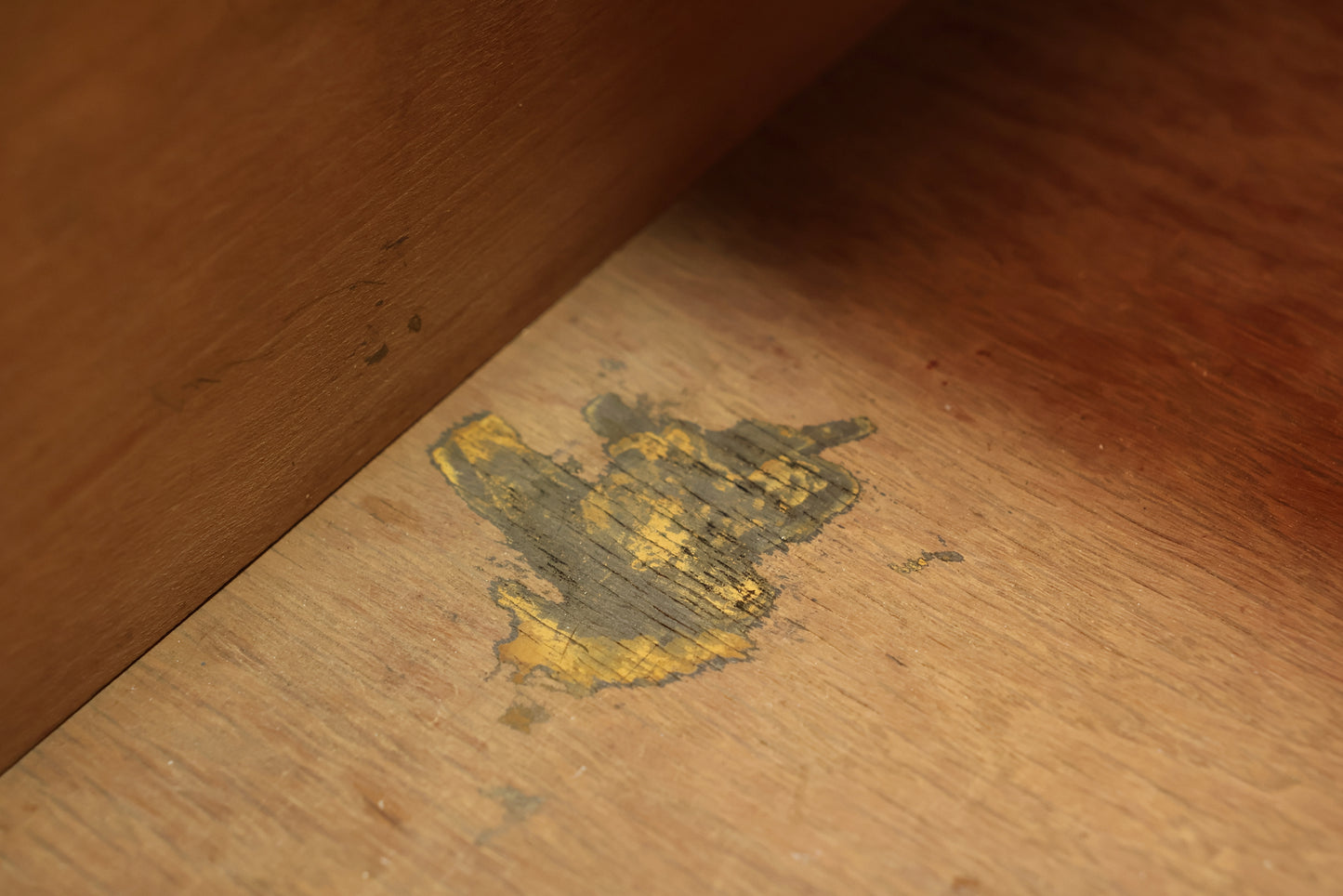 Country Maple 5-Drawer Highboy Dresser