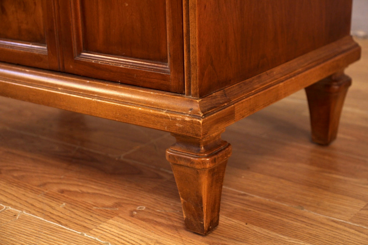 Thomasville Walnut & Burl 2-Drawer Nightstand