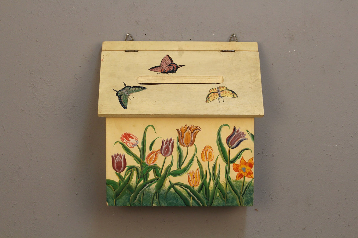 Painted Floral Flip-Top Mailbox