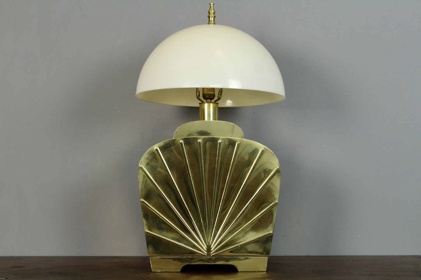 Deco Revival Gold Table Lamp