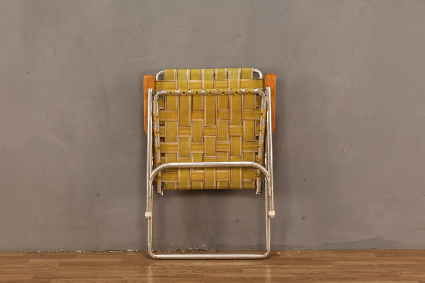 Yellow Strap Folding Lawn Chair