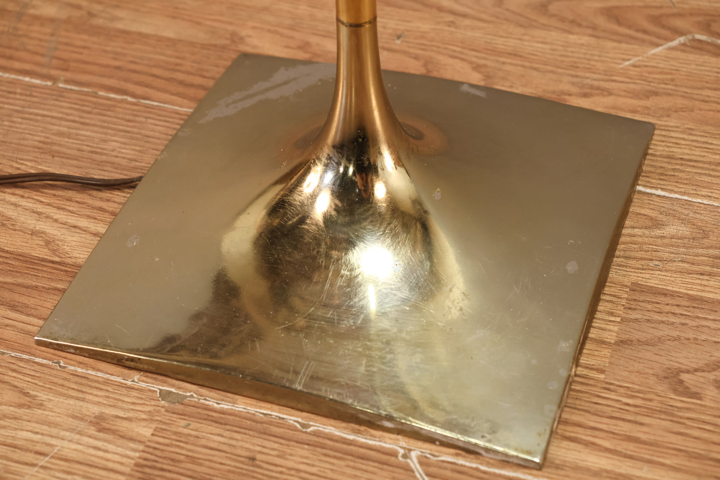 Laurel 1960s Brass & Frosted Glass Floor Lamp