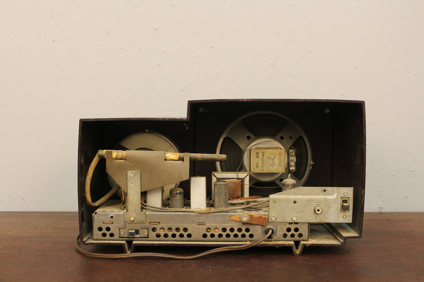 1950s General Electric Musaphonic Prop Radio