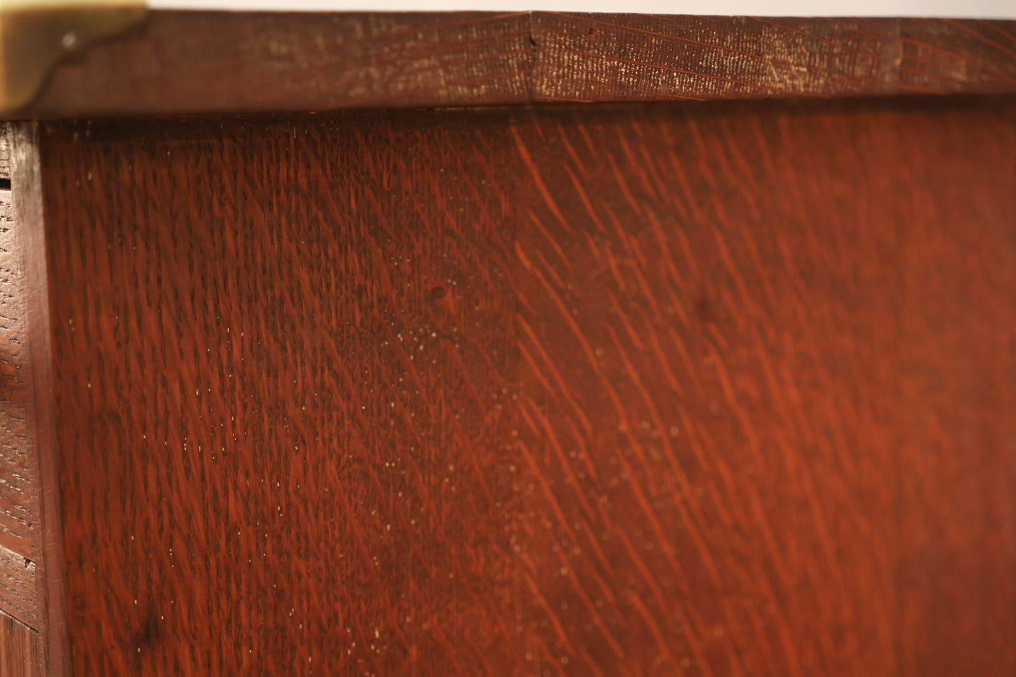 Small Oak 1-Drawer Cabinet