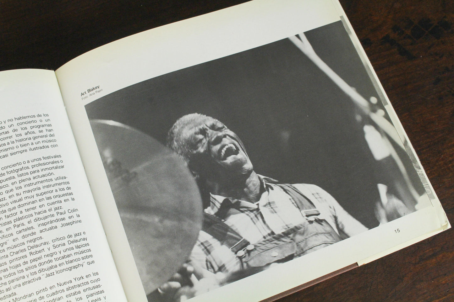 " 30 Años de Jazz" 1986 Book