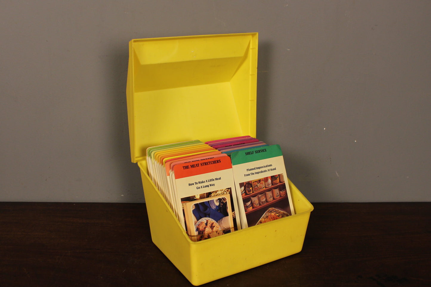 1970s Betty Crocker Recipe Card Box