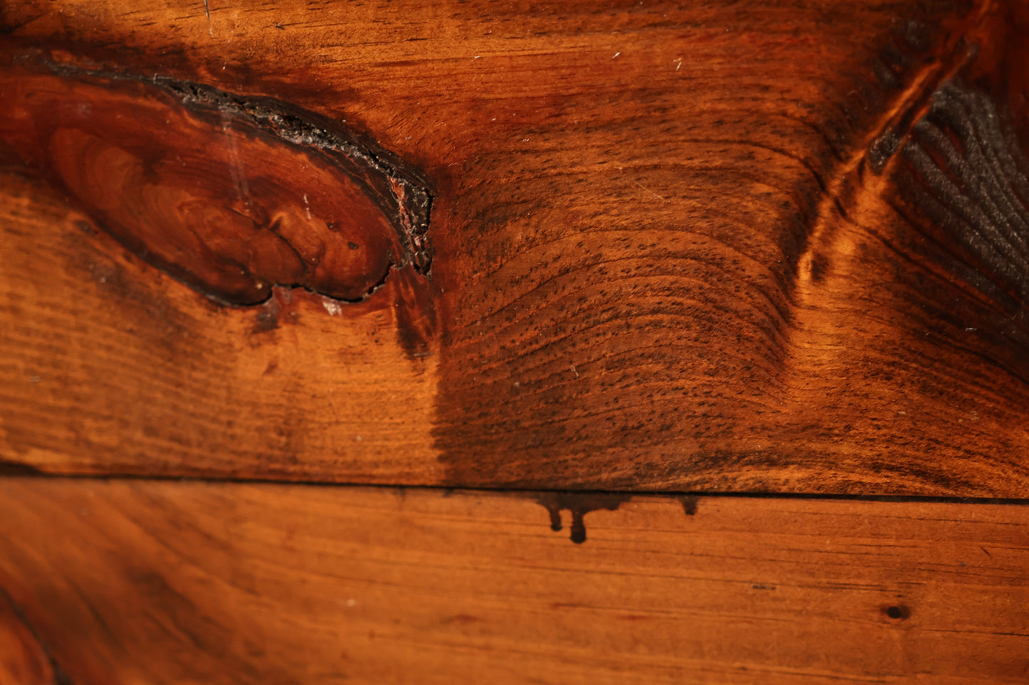 Country Pine Horseshoe Crate - ONLINE ONLY