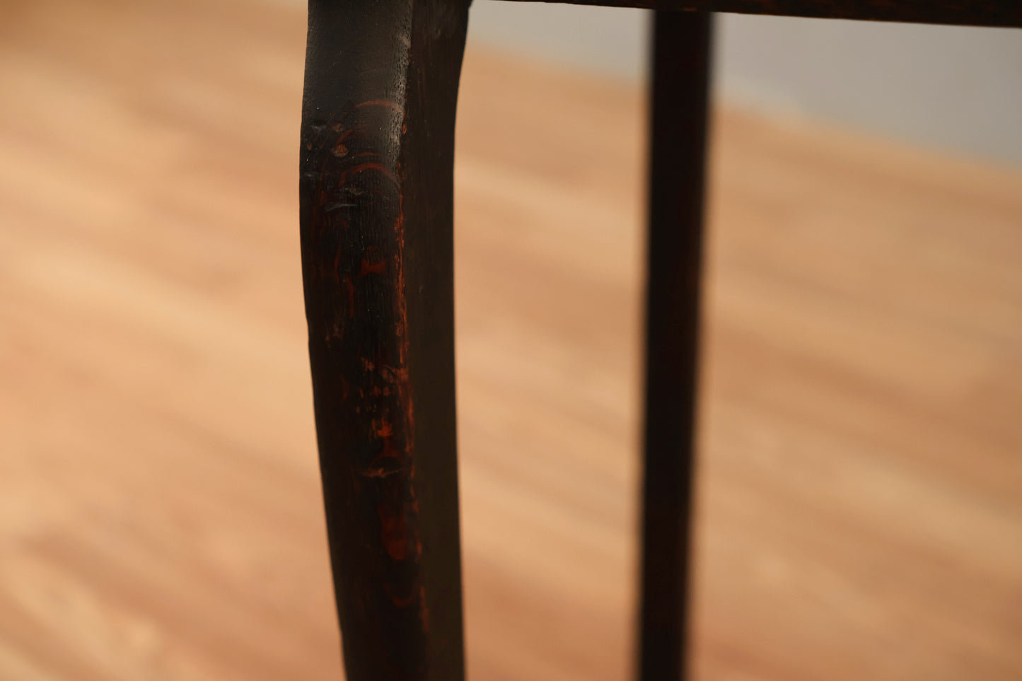 Compact Antique Oak 1-Drawer Console Table