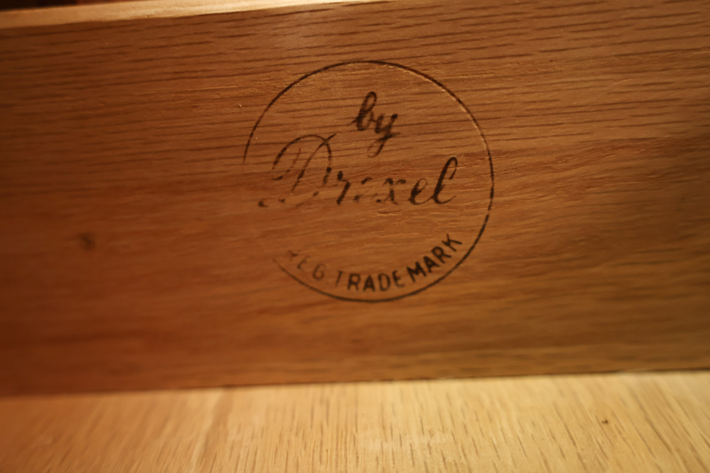 Drexel "Modern" 1-Drawer Nightstand - ONLINE ONLY
