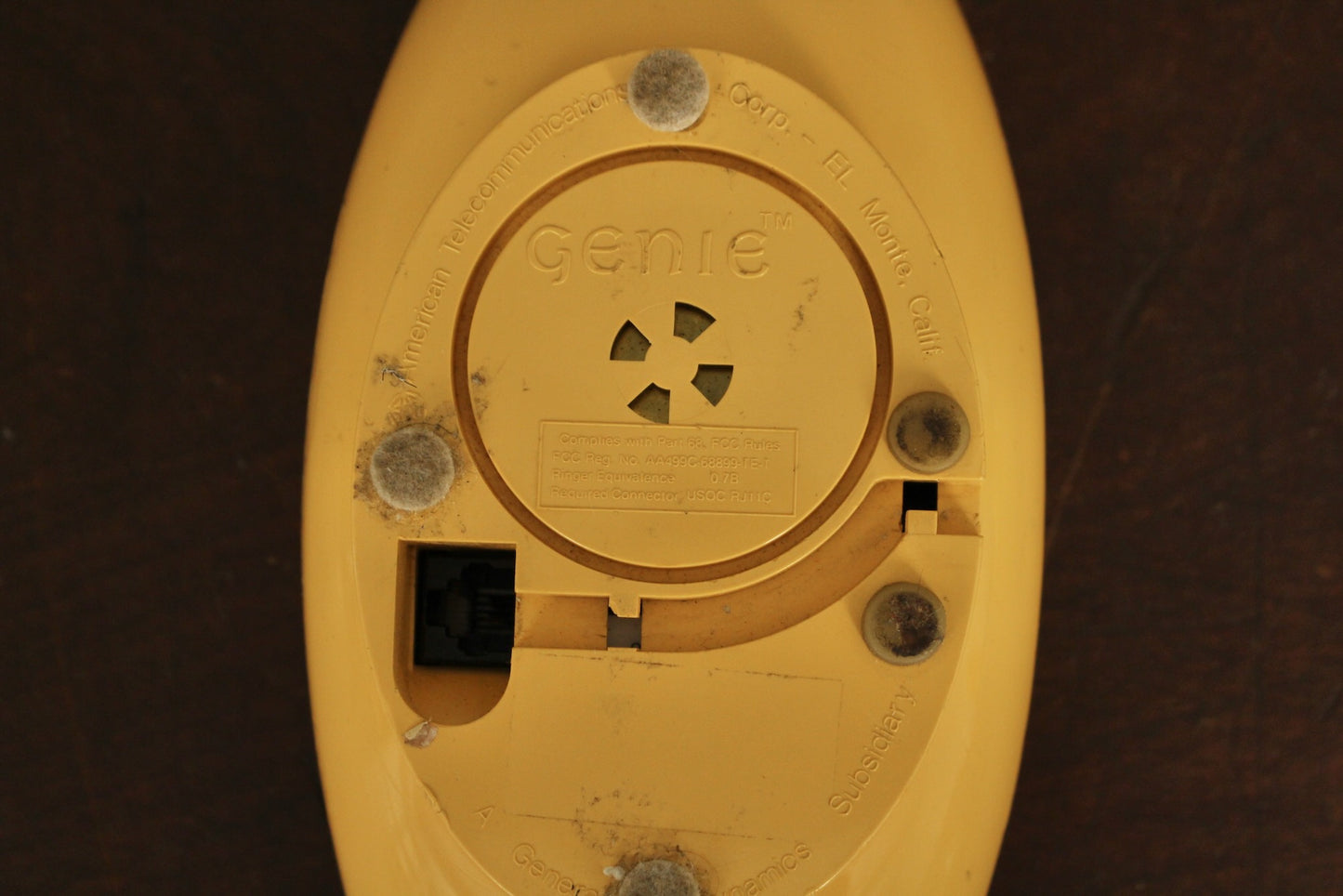 Genie Peach Touch-Tone Phone