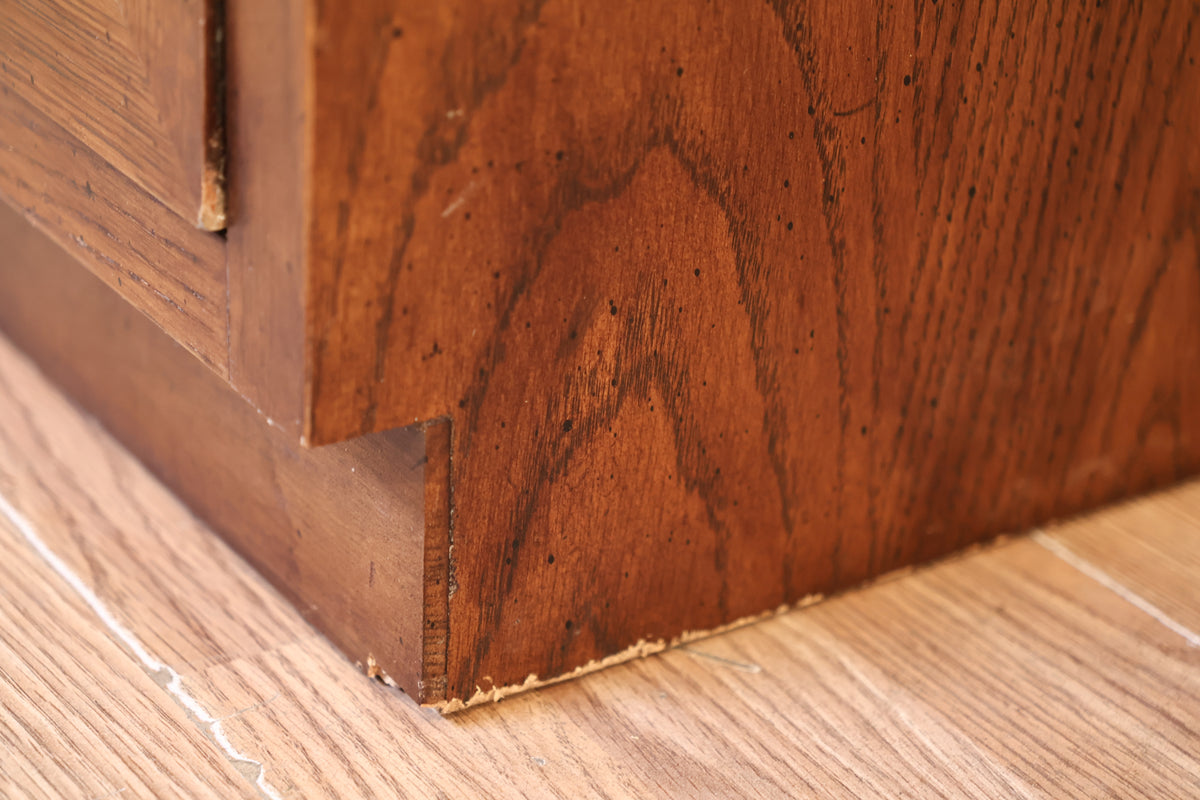 Tall Henredon Oak & Glass 3-Drawer Wall Unit - ONLINE ONLY