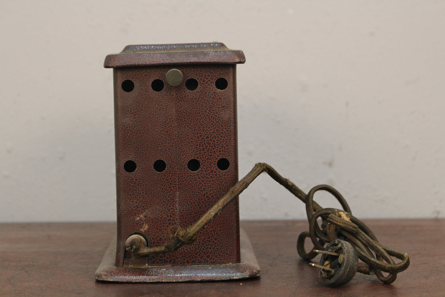 Antique Cornell "B" Eliminator