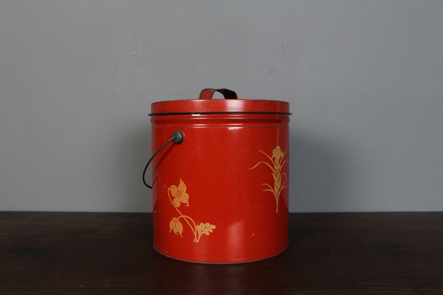 Red Iris Metal Bucket