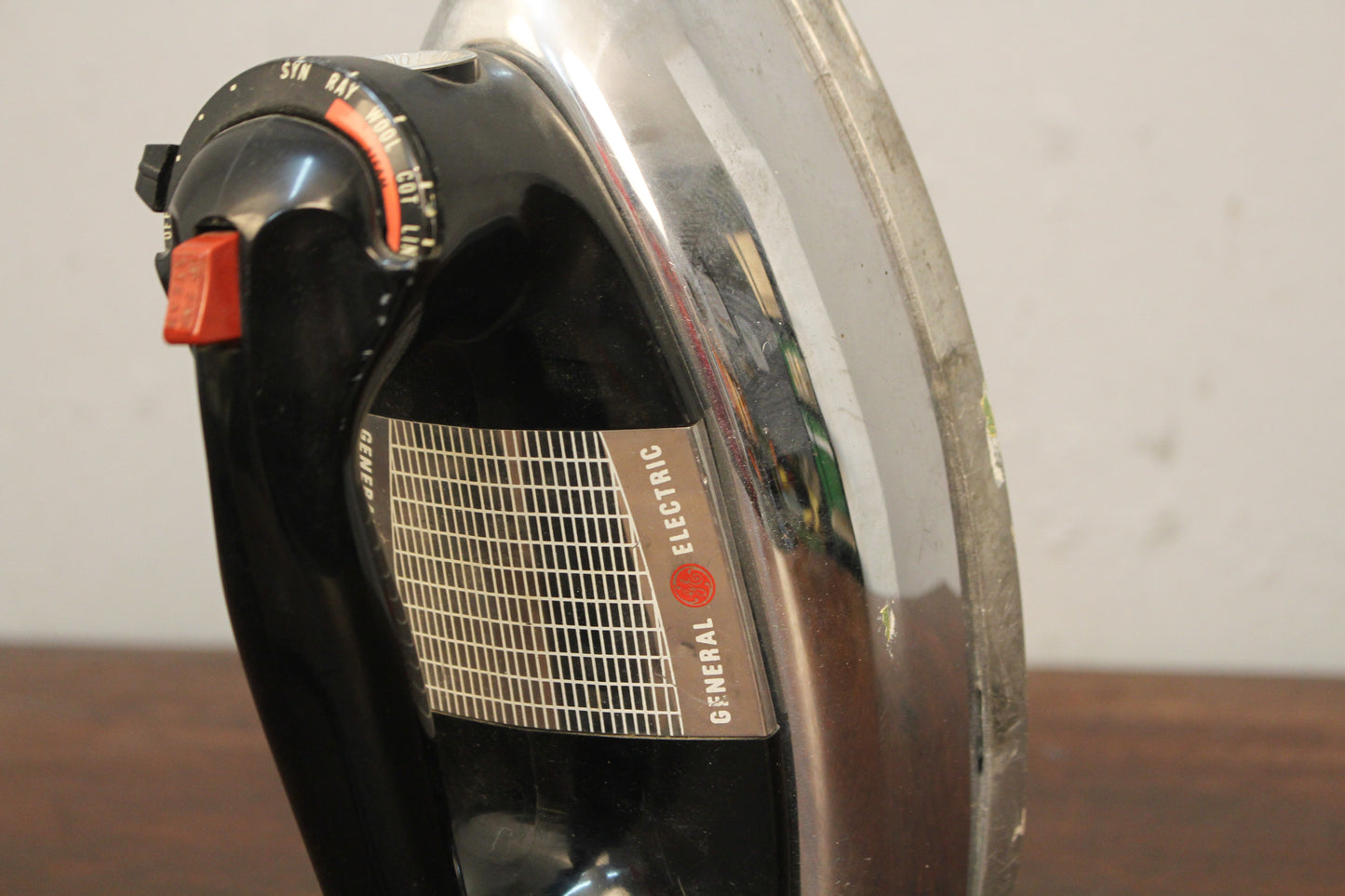 1960s General Electric Iron