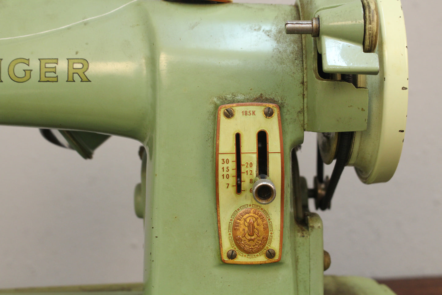 1950s Mint Singer Sewing Machine with Case