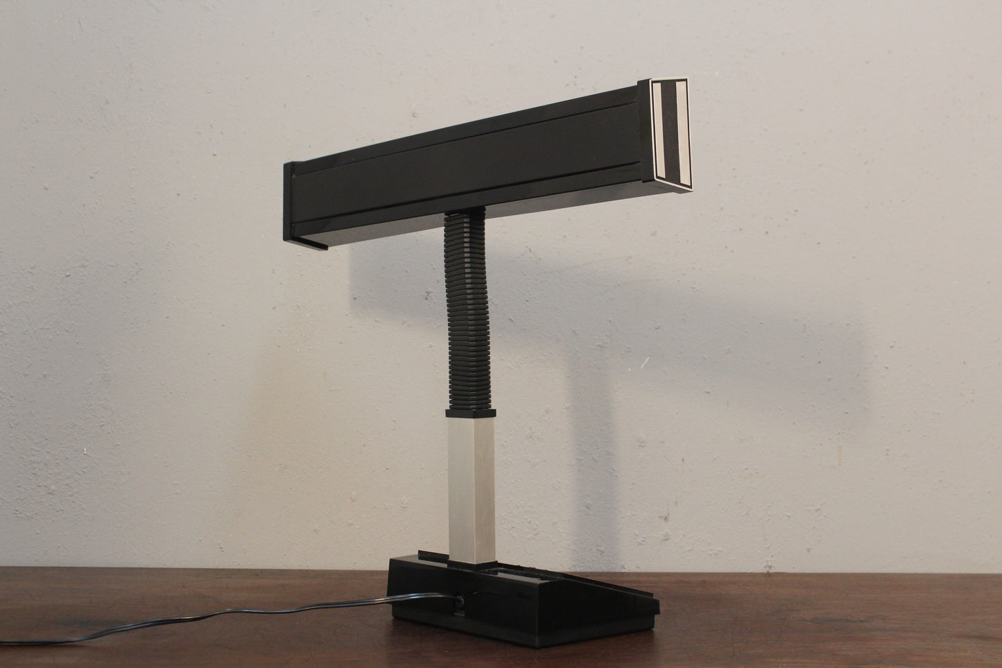Woodgrain Laminate Gooseneck Table Lamp