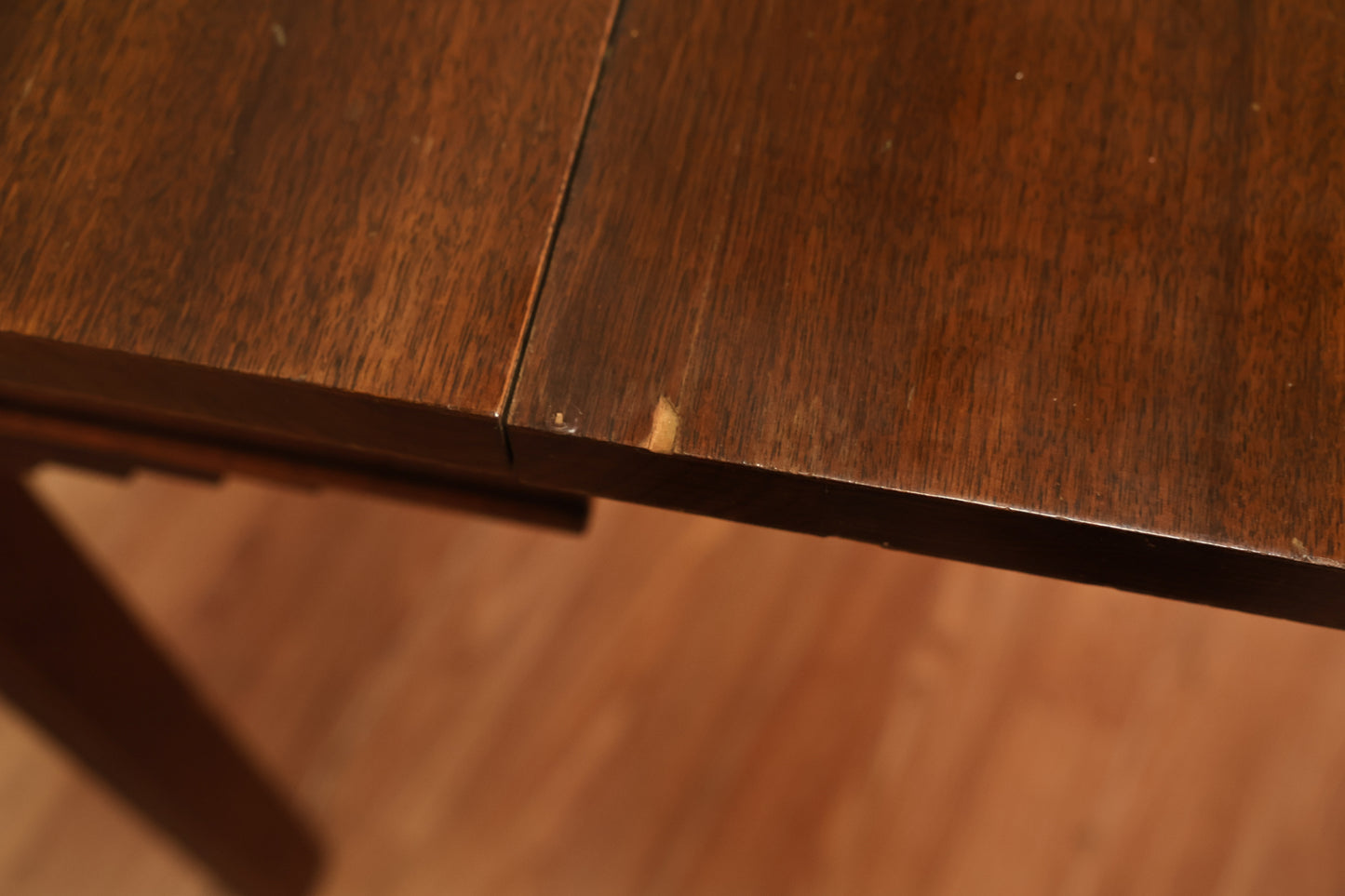 Art Deco Expanding Dining Table