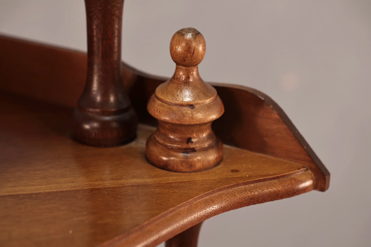 Turned 5-Tier Corner Shelf