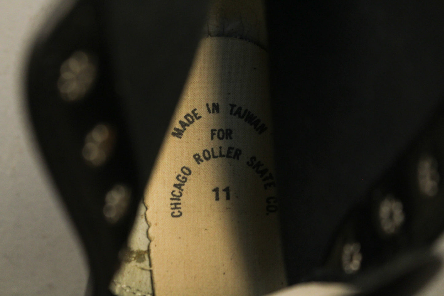 "Chicago" Black Size 11 Roller Skates