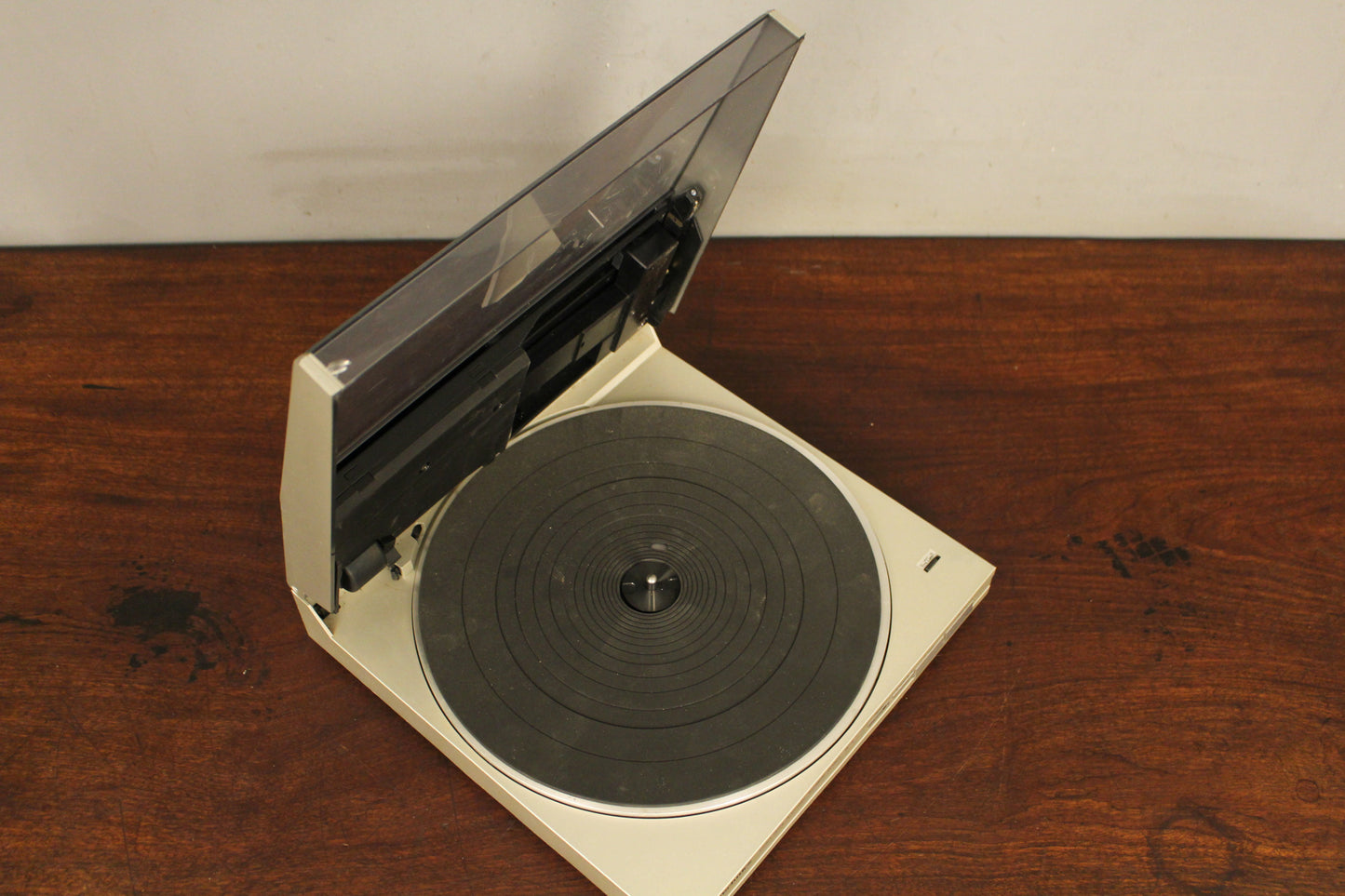 Prop Technics Turntable