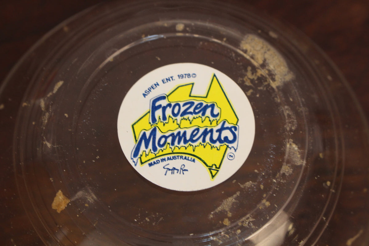 "Frozen Moments" Ceral & Milk Sculpture