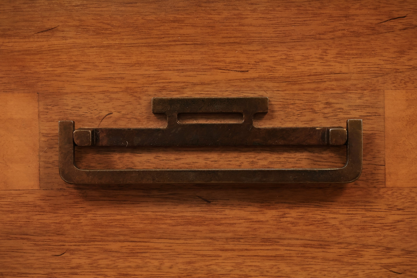 Regal Walnut 4-Drawer Bachelor's Chest