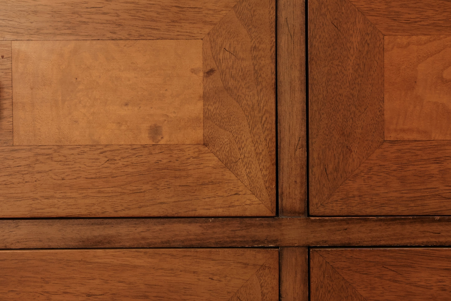 Regal Walnut 9-Drawer Dresser