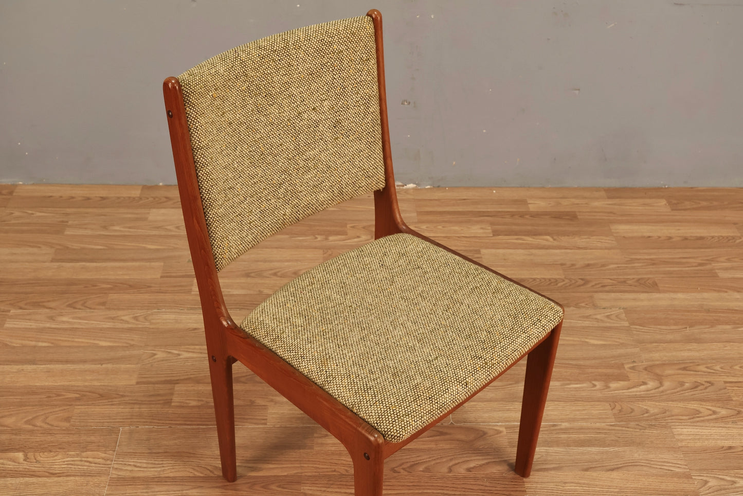 Mid Century Teak & Oatmeal Side Chair