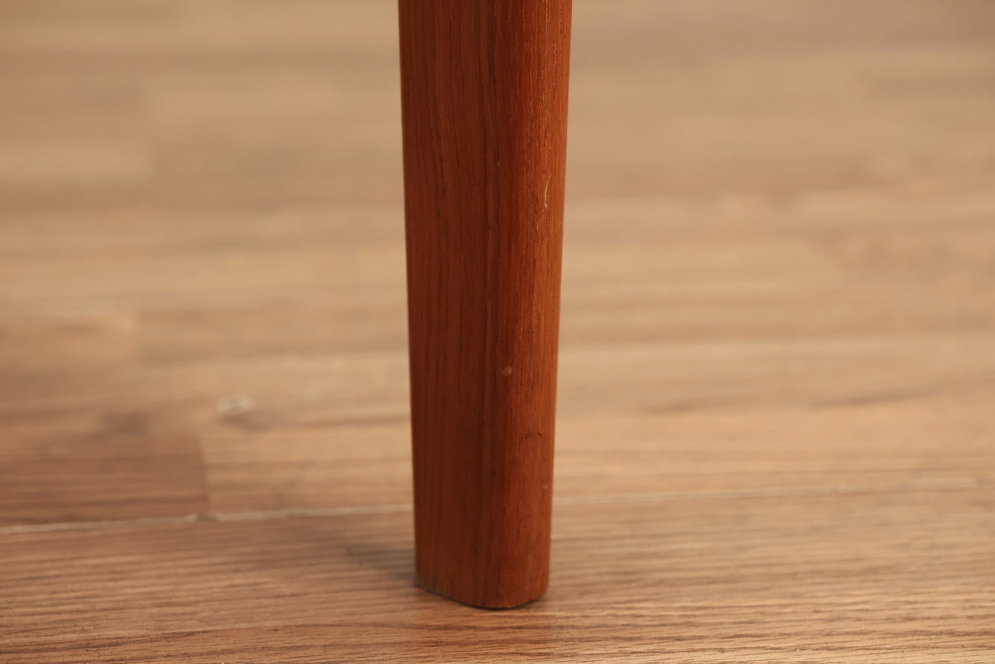 Mid Century Teak & Oatmeal Side Chair