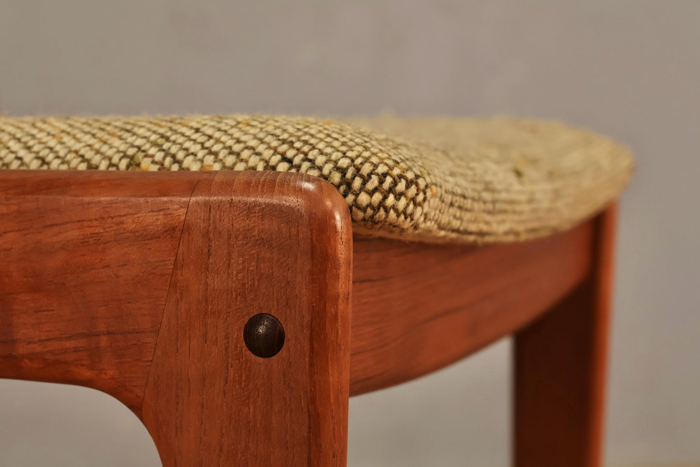 Mid Century Teak & Oatmeal Side Chair