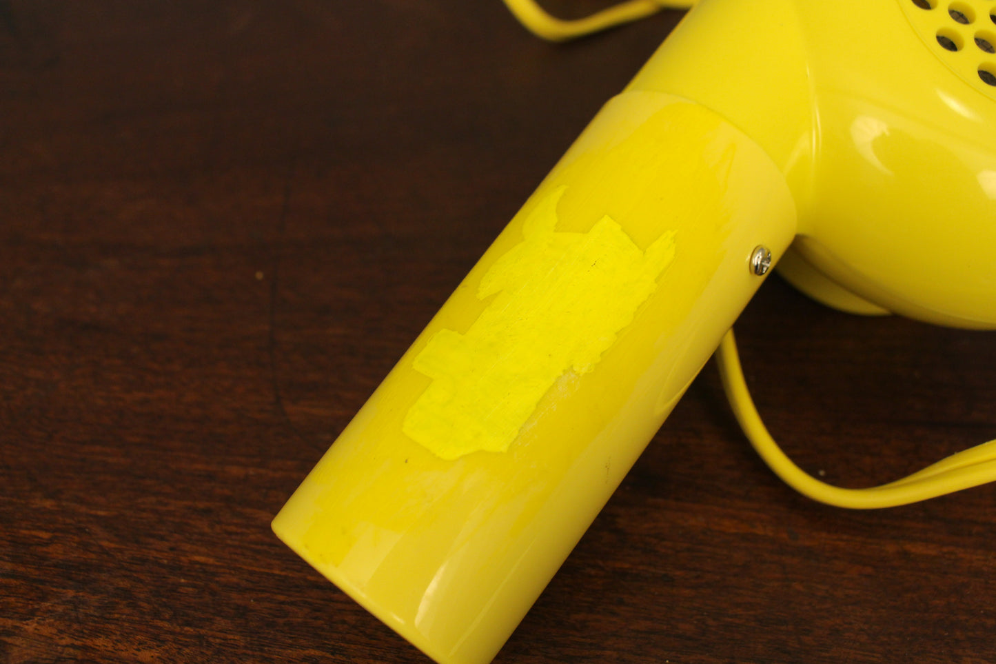 Prop Conair Canary Hair Dryer