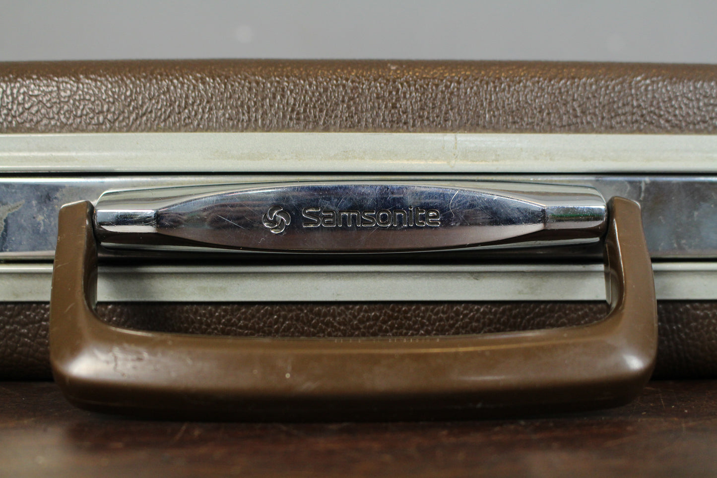 Samsonite Classic 100 Brown Briefcase