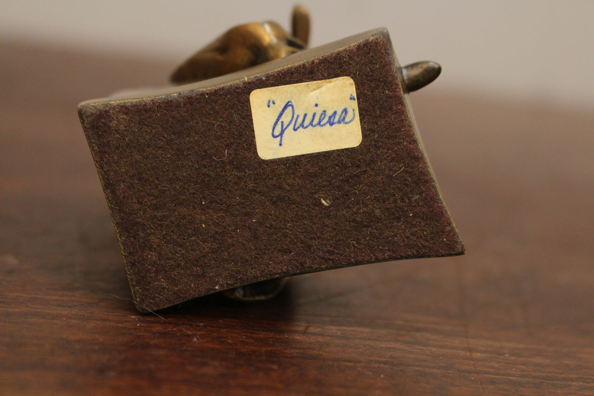Small "Quessa" Giovanni Schoeman Statue