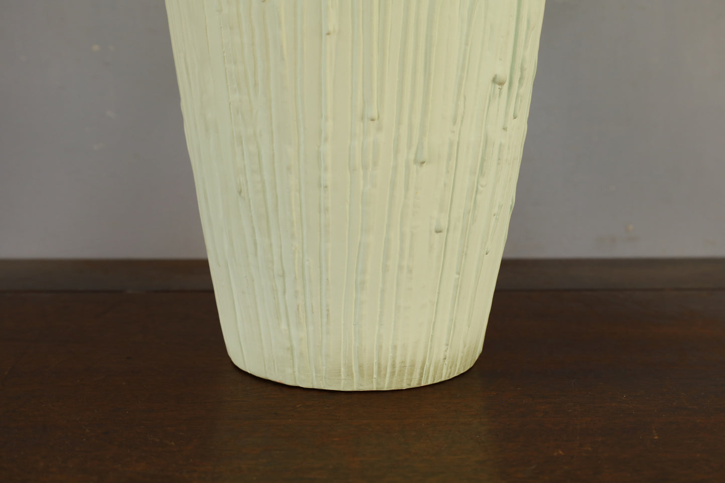 Seafoam Chalkware Table Lamp