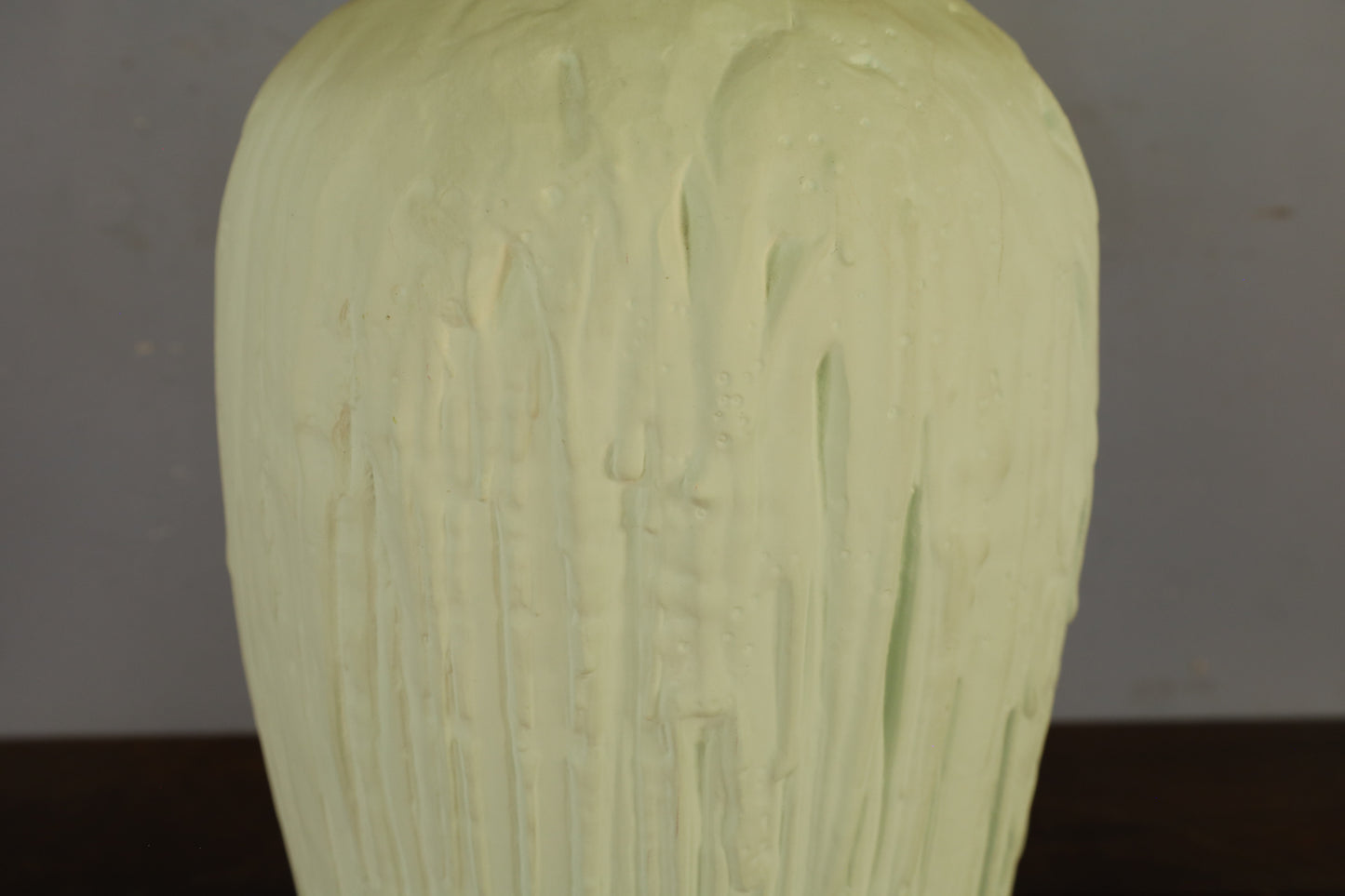 Seafoam Chalkware Table Lamp