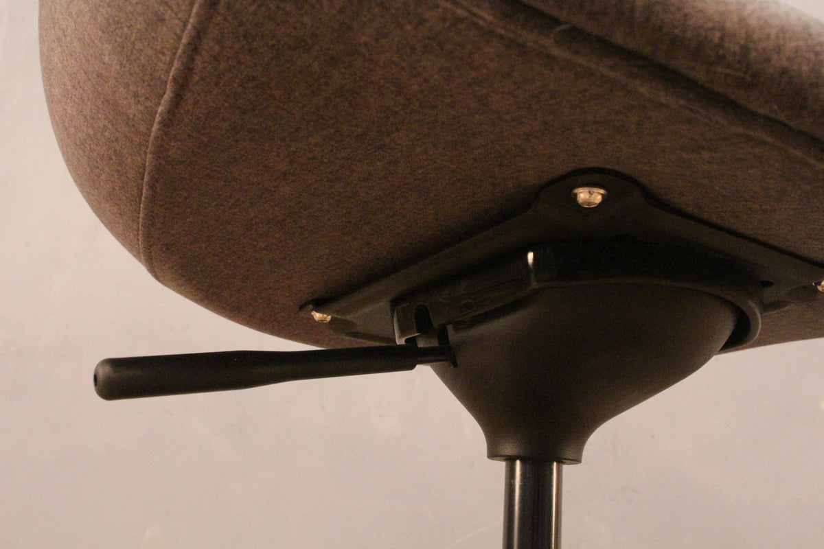 Luxe Contemporary Gray Desk Chair