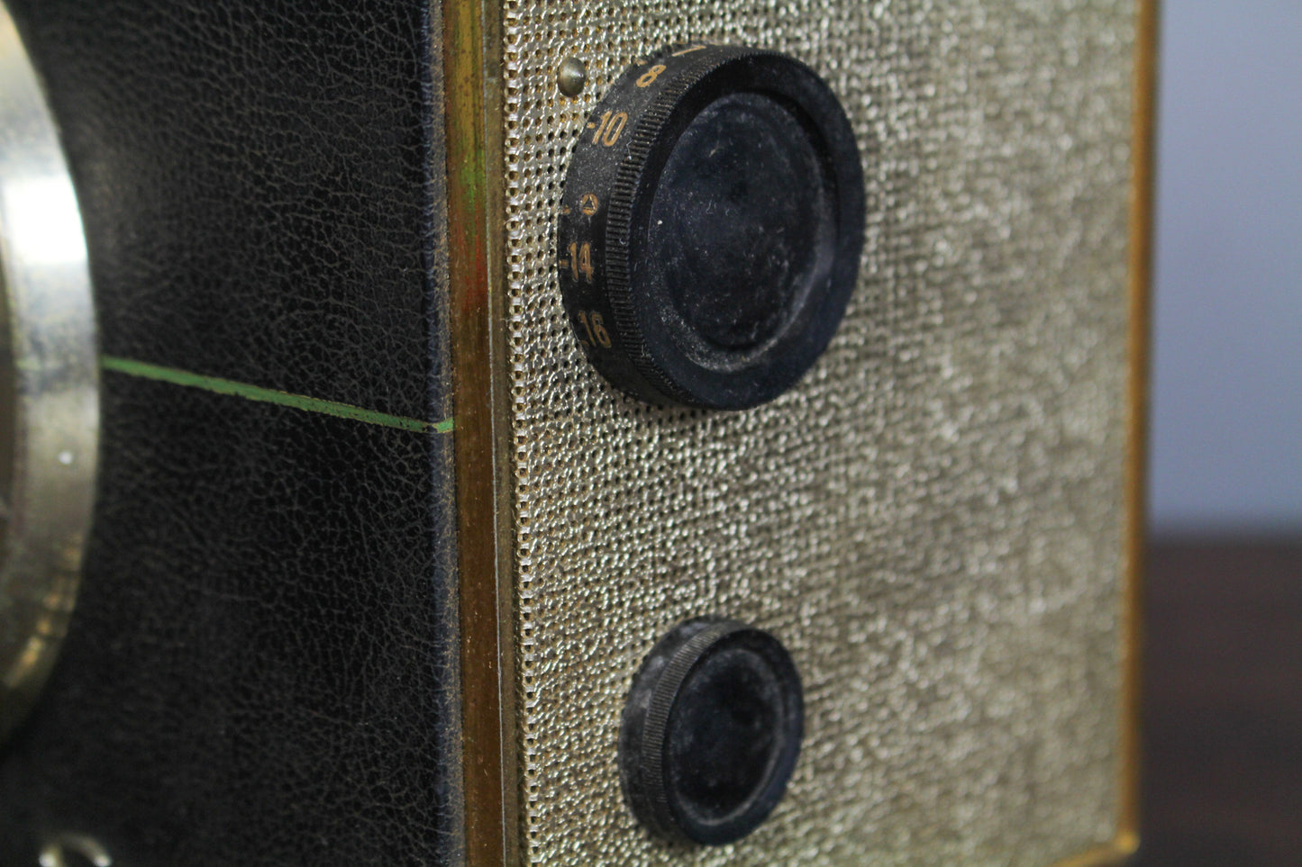 Crosley 1950s Prop Clock Radio