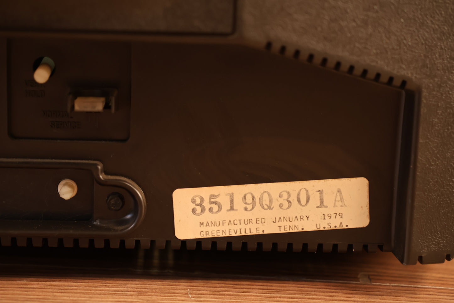 1970s Magnavox Television - ONLINE ONLY