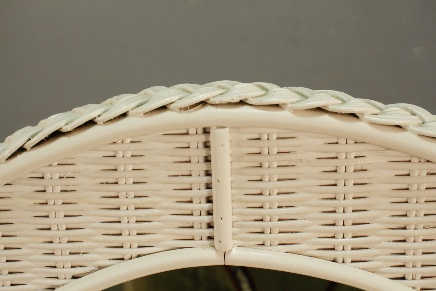 White Wicker & Glass 2-Drawer Vanity Mirror