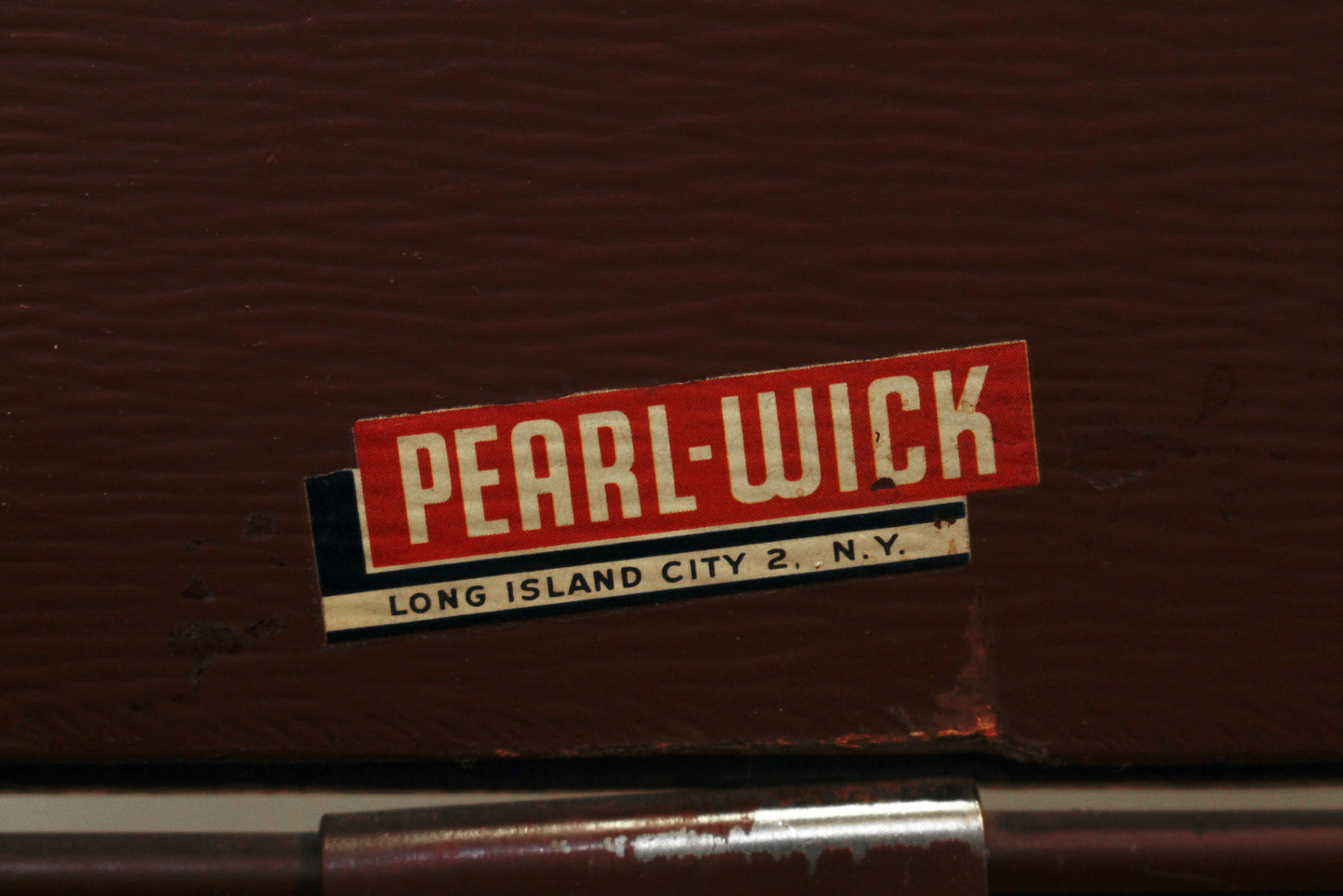 Pearl-Wick Vinyl Hamper Chest