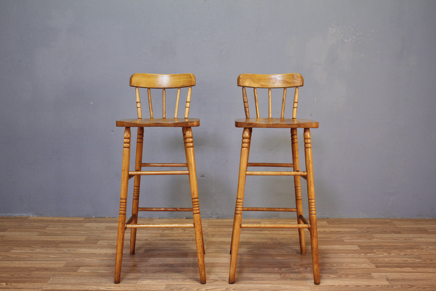 Maple Windsor Bar Stool