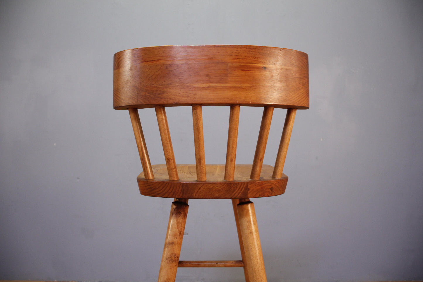Pine Windsor Swivel Bar Stool