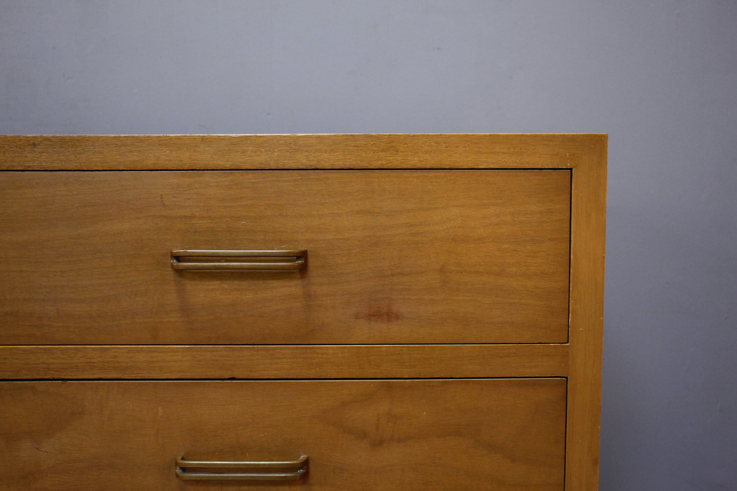 Red Lion Sable 9-Drawer Dresser - ONLINE ONLY
