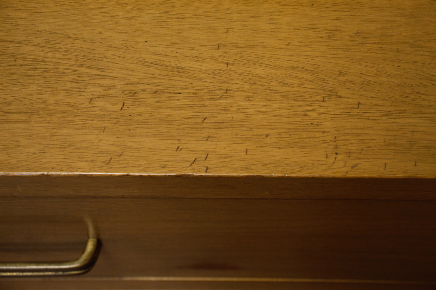 Red Lion Sable 9-Drawer Dresser - ONLINE ONLY