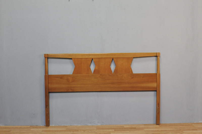 Basic-Witz Full Diamonds Headboard - ONLINE ONLY