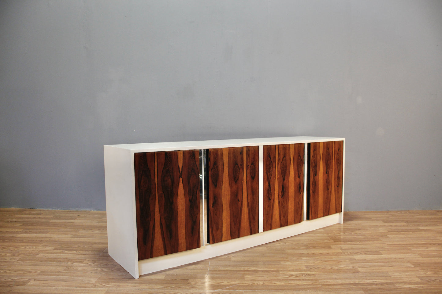 White & Rosewood 6-Drawer Credenza