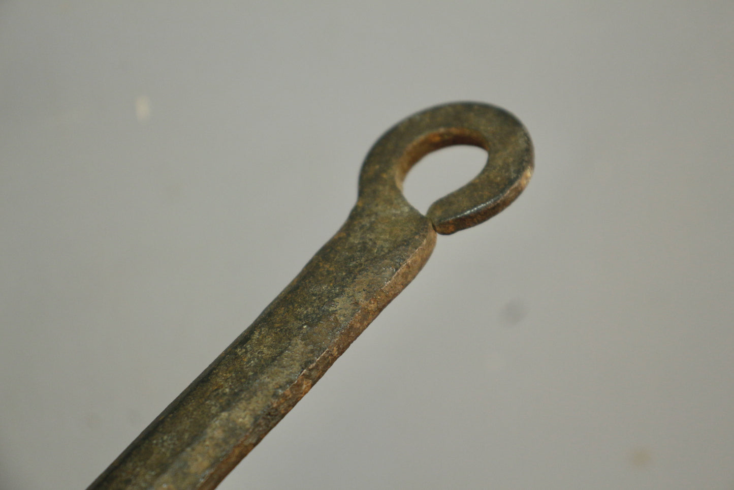 Antique Long-Handle Spider Skillet